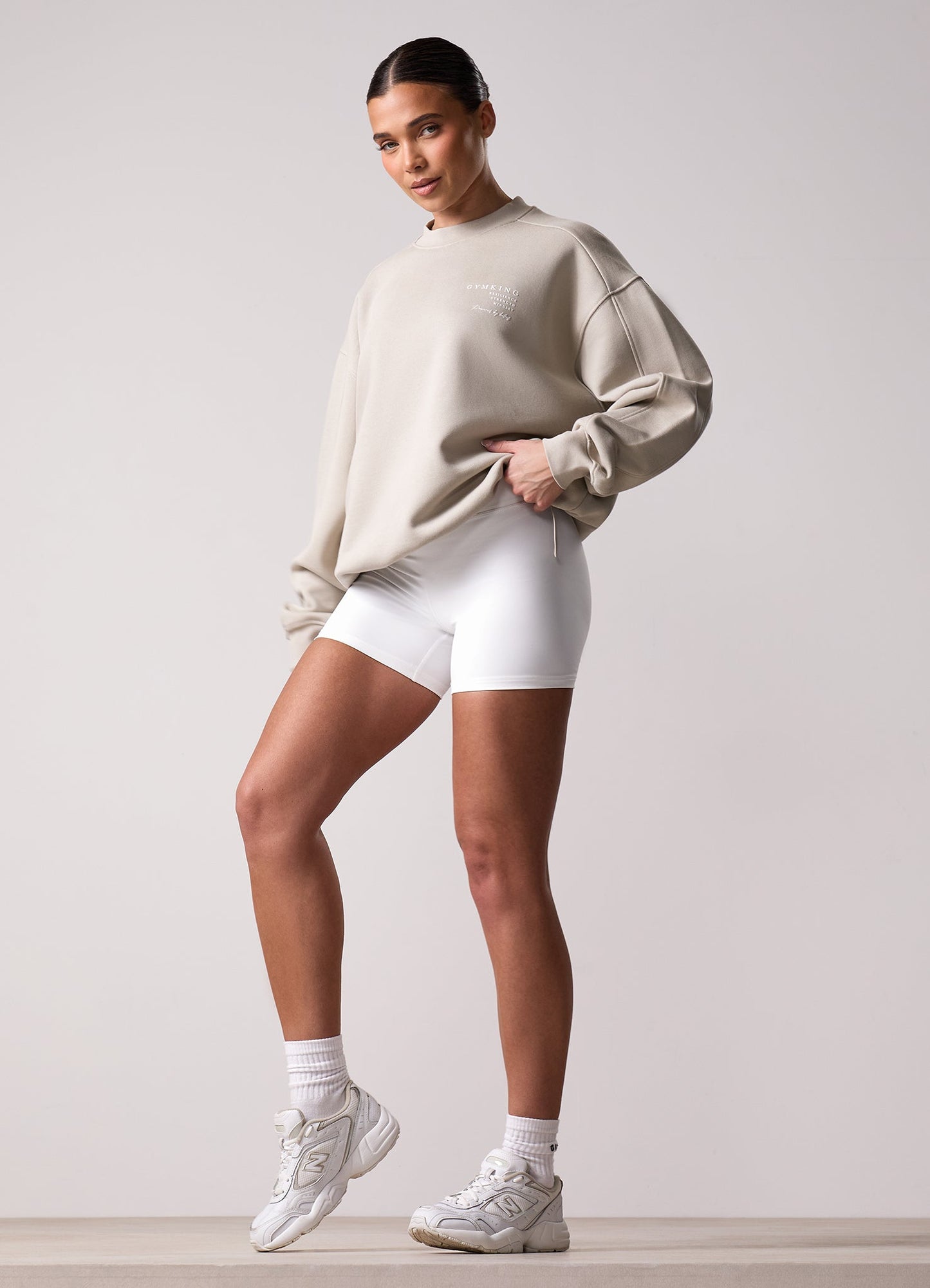 Gym King Define Bungee Hem Crew - Vanilla Brown